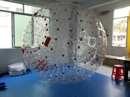 Китай Человек PVC травы 0.8mm раздувной определил размер шарик хомяка для спортивной площадки поставщик