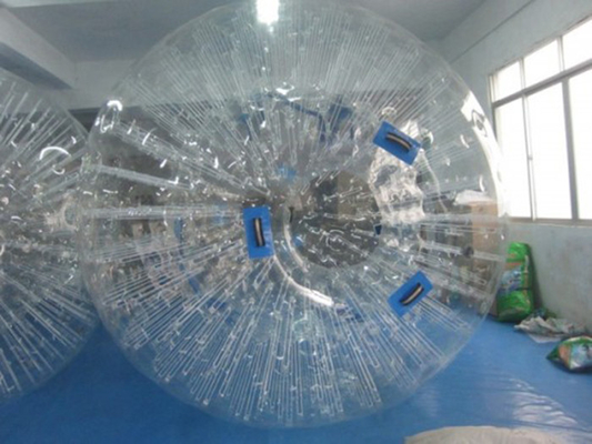 Китай Прозрачный шарик Zorb тела 0.7mm TPU раздувной для парка воды крупного плана поставщик