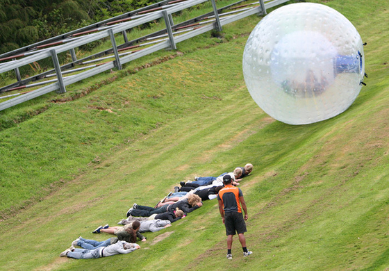 Прозрачный раздувной шарик Zorb для снежка/гигантского раздувного шарика воды Zorbing поставщик